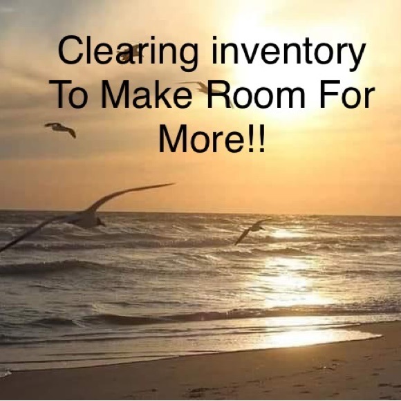 Clearing out my closet - Picture 1 of 1